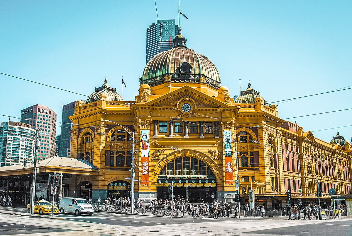 A Backpackers Travel Guide To Melbourne, Australia | Backpacking Australia | Backpacking Melbourne | What to do Melbourne | How much does Melbourne cost | Daily budget | Where to sleep | Where to eat | Melbourne City | St Kilda | How to travel around Melbourne | Trams Melbourne | Backpackers Wanderlust