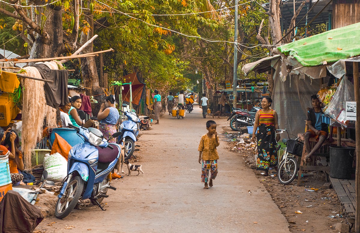 Exploring Dala Township, Yangon, Myanmar | Travel blog Yangon, Myanmar | What to do in Yangon | Dala Township | My time in Yangon Dala | 48 hours in Yangon | Dala Village | Tuktuk tour | Best photos of Yangon | Solo Female Travel | Backpackers Wanderlust |