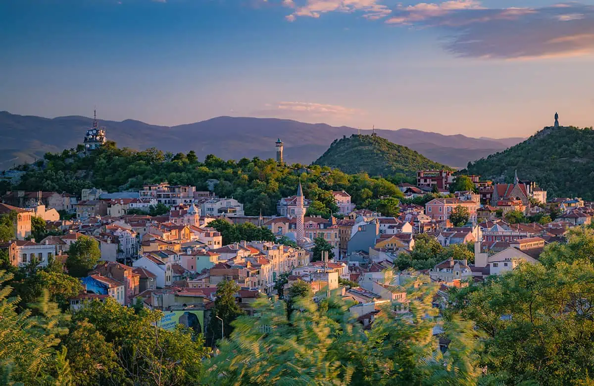 22 Cheapest Countries To Backpack & Travel On A Budget 27 The view over the old town of Sarajevo in bulgaria