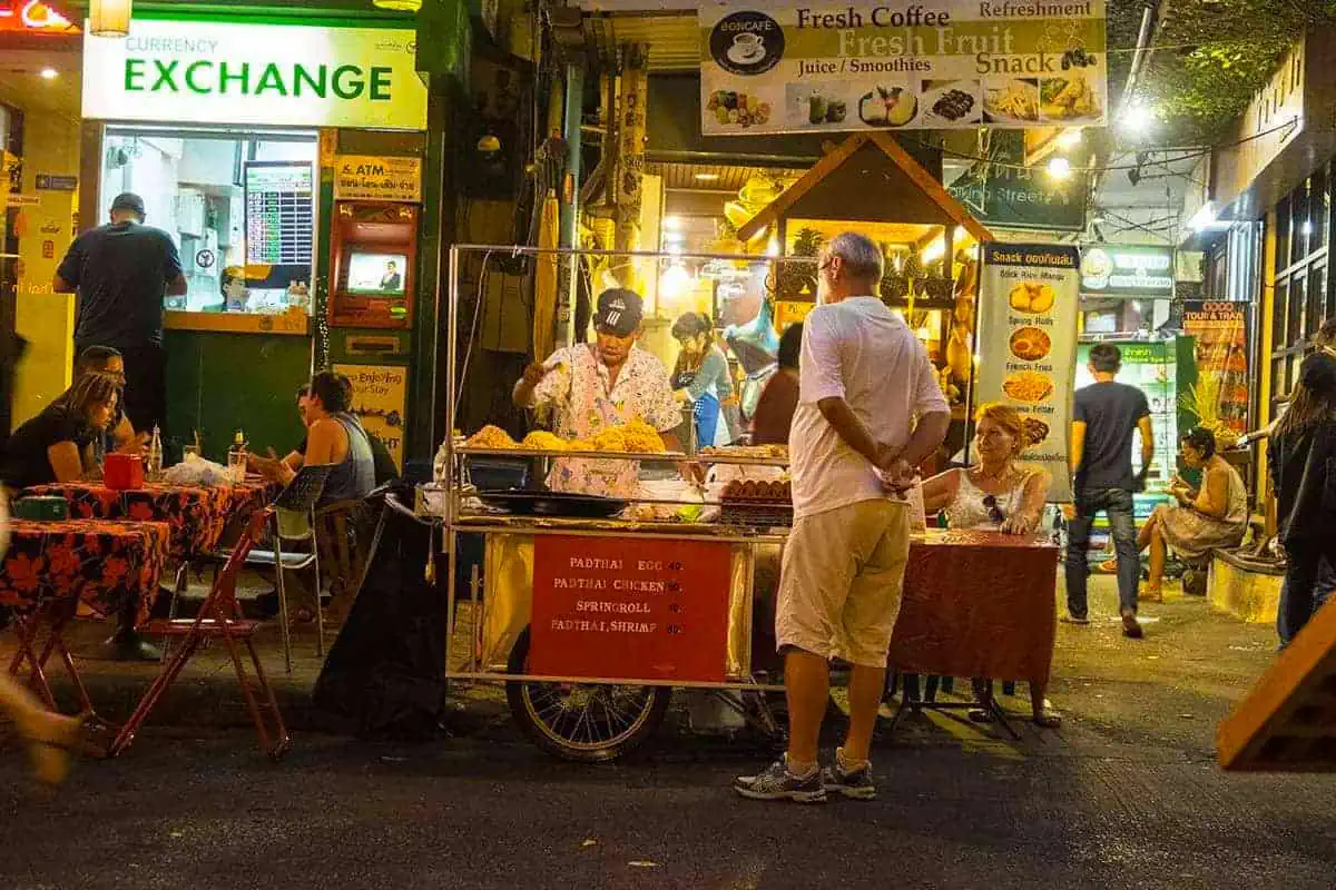 waiting for street food on khao san road