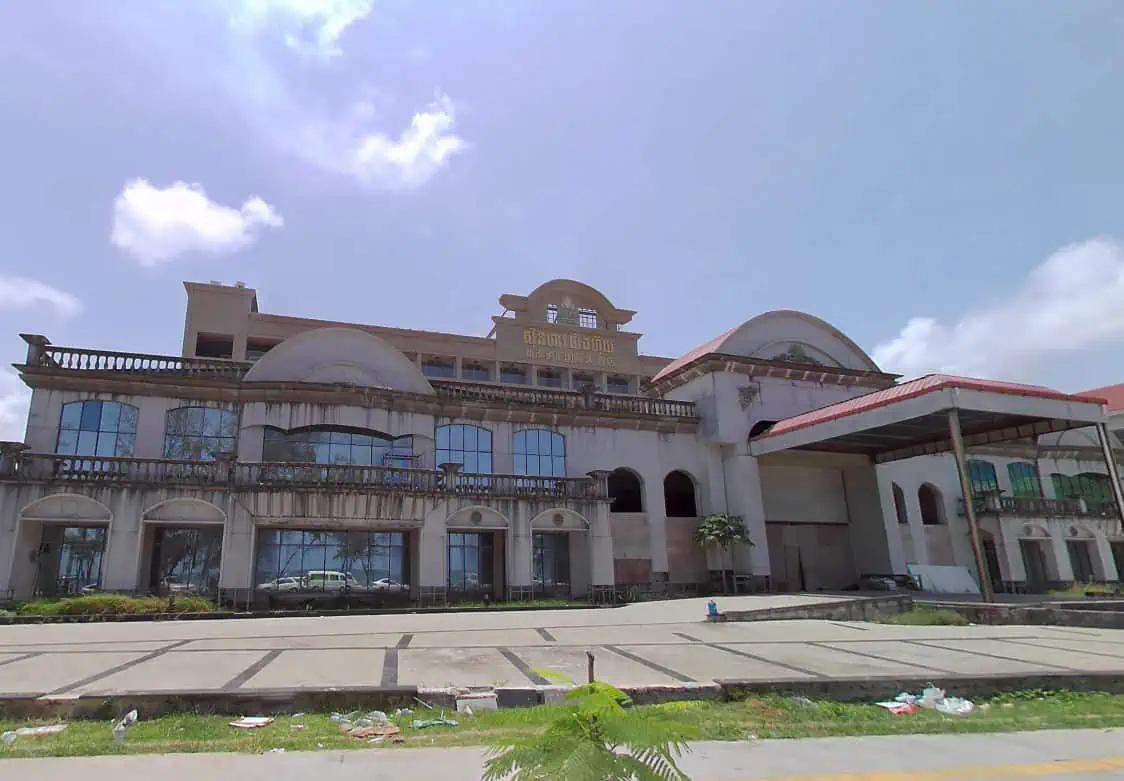 Is Sihanoukville Worth Visiting In 2023? 40 even though there has been a lot of construction in sihanoukville, a lot of it is abandoned and unused
