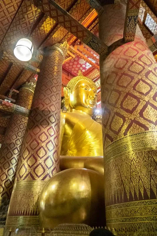 Ayutthaya Day Trip From Bangkok: BEST Guide (2026) 61 Wat Phanan Choeng golden buddha