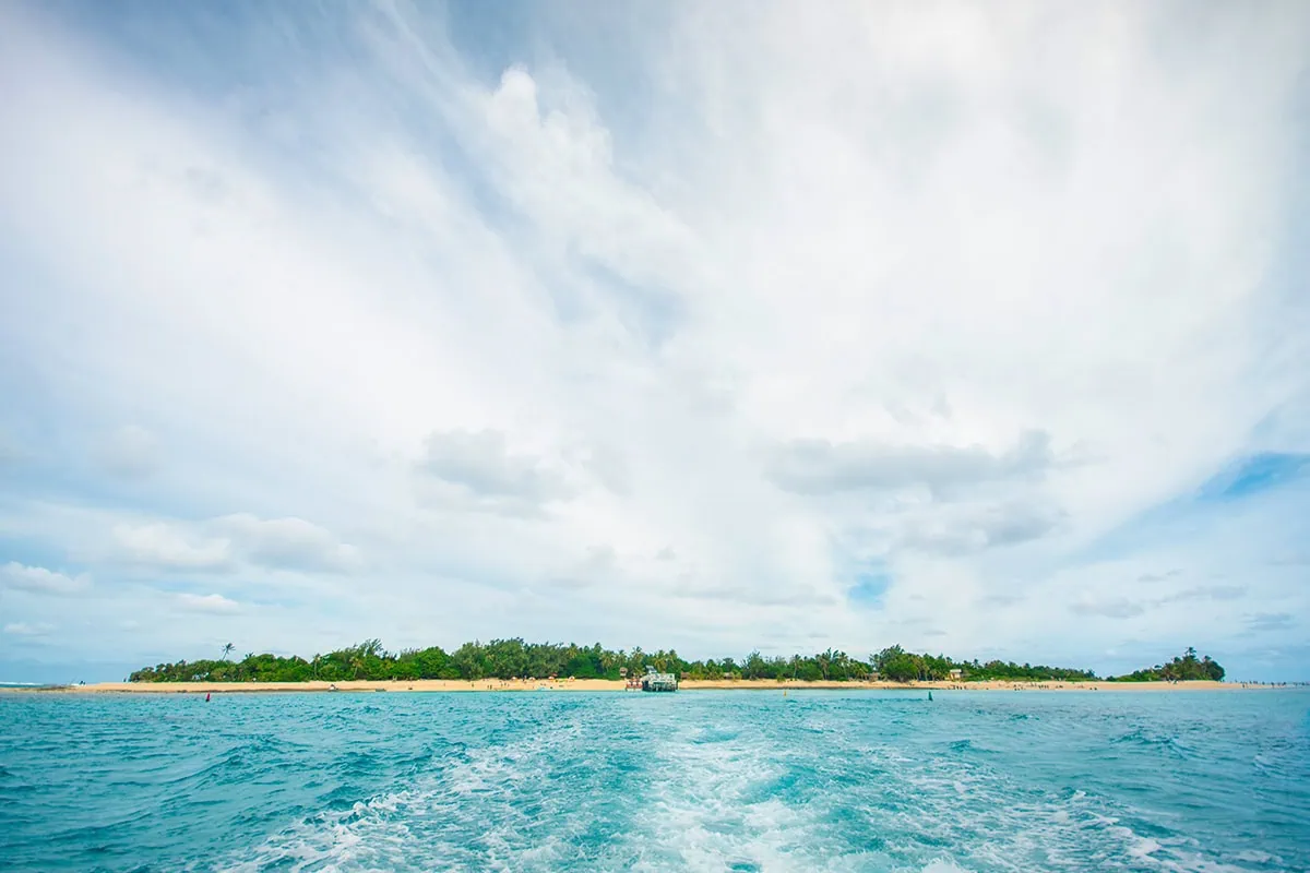 Best Things To Do On Mystery Island, Vanuatu, For Cruise Passengers 25 Looking back at Mystery Island with the wake from the tender boat back to the cruise ship