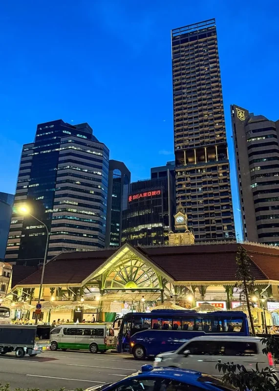 Spectra Light Show Singapore: Times, Best Views & Tips 25 Outside of Lau Pa Sat in Singapore in the evening