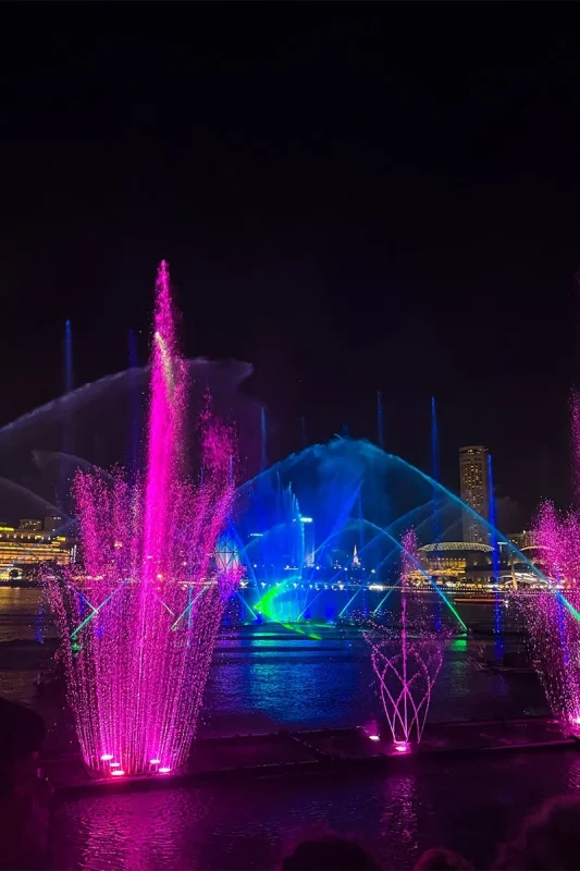Spectra Light Show Singapore: Times, Best Views & Tips 14 All the different types of fountains at the Spectra Light Show in Singapore