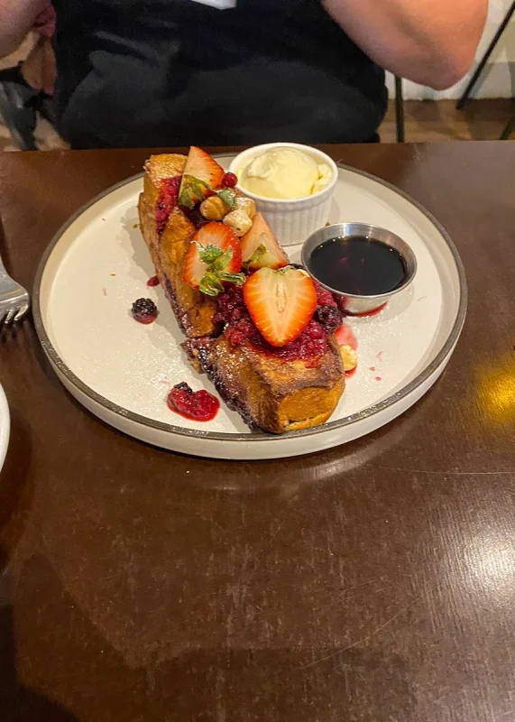 The Perfect 3 Days In Singapore Itinerary For First-Time Visitors 40 Berry French toast from Twenty Eight Cafe Wilkie Road in Singapore